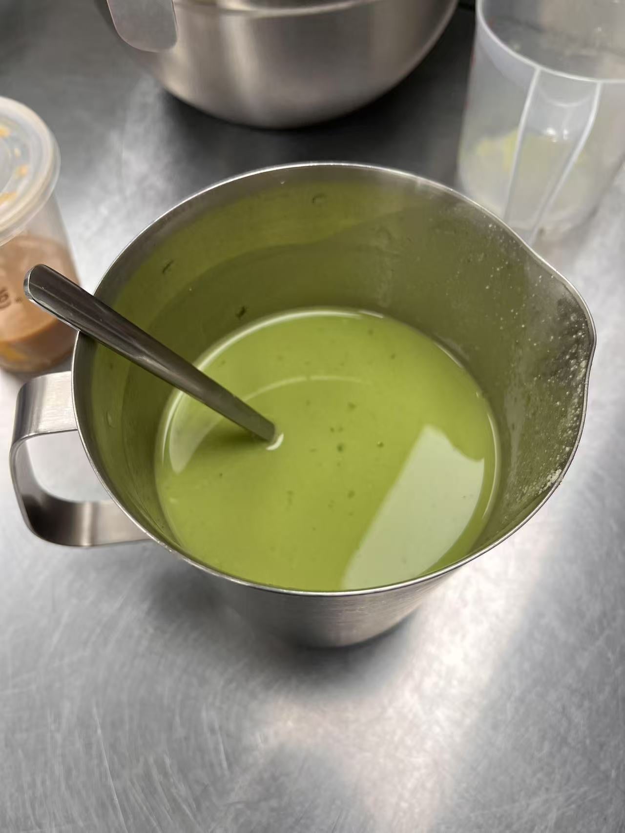 南国风味椰汁斑斓糕 (约1/2LB)